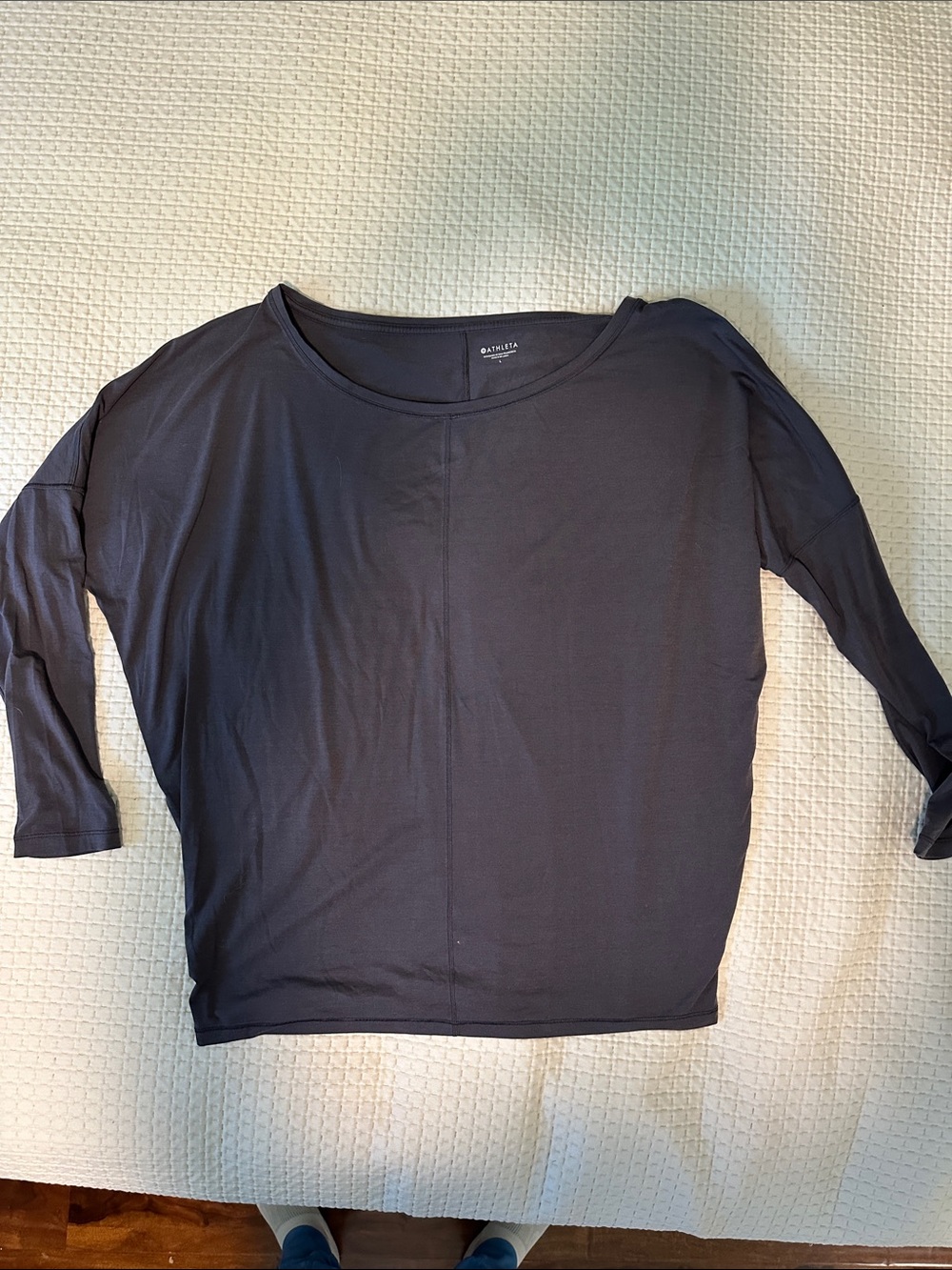 Athleta charcolLong Sleeve Scoop Neck Top